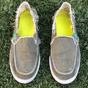 Sanuk women’s sidewalk surfers